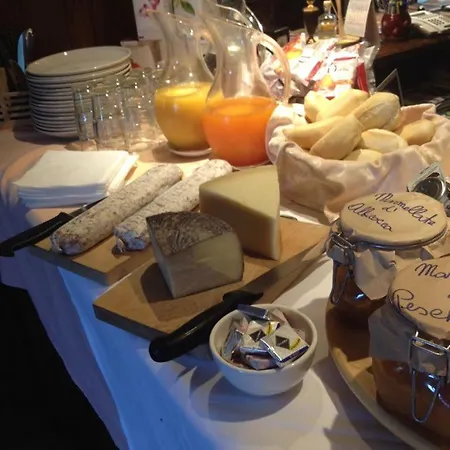 Il Peschio Bed & Breakfast 3*